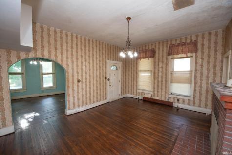 358 S Columbia Street Frankfort IN 46041
