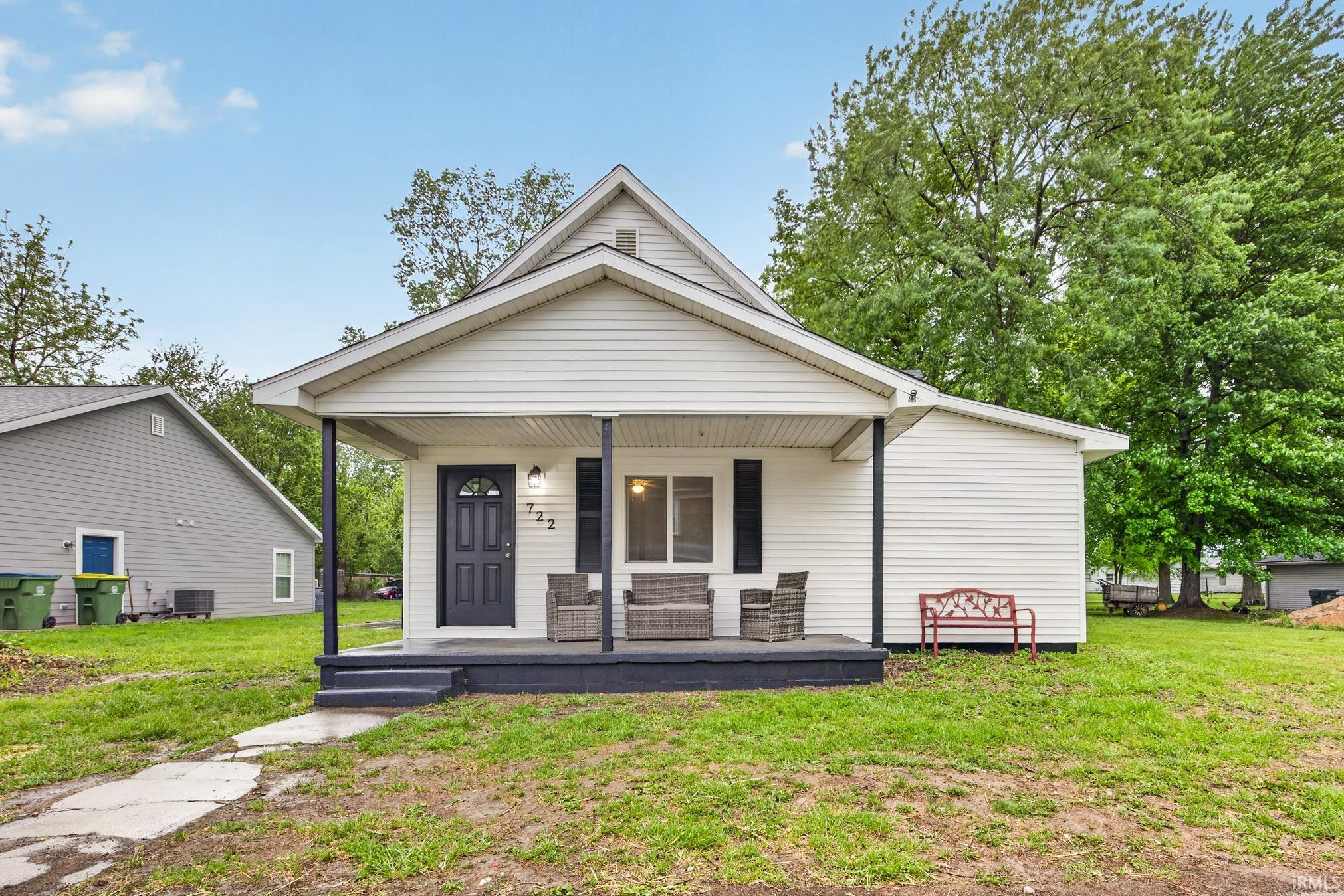 722 N Main Street Sullivan IN 47882