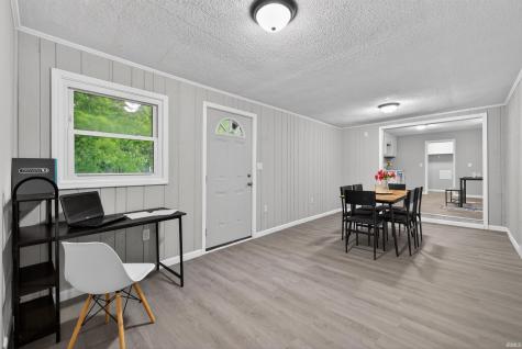 722 N Main Street Sullivan IN 47882