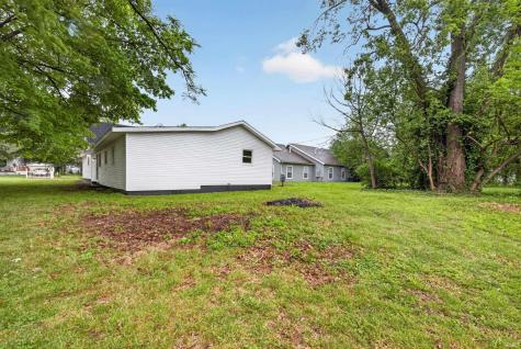 722 N Main Street Sullivan IN 47882