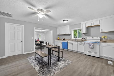 722 N Main Street Sullivan IN 47882