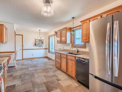 10403 Unita Drive Fort Wayne IN 46804