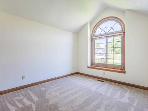 10403 Unita Drive Fort Wayne IN 46804