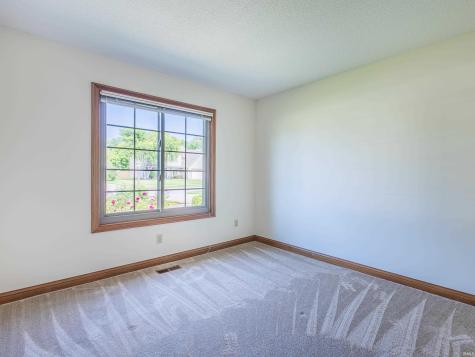 10403 Unita Drive Fort Wayne IN 46804