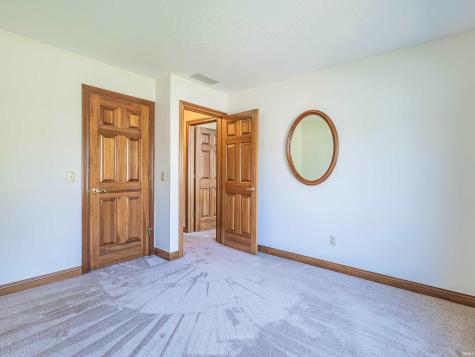 10403 Unita Drive Fort Wayne IN 46804