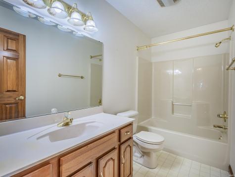 10403 Unita Drive Fort Wayne IN 46804