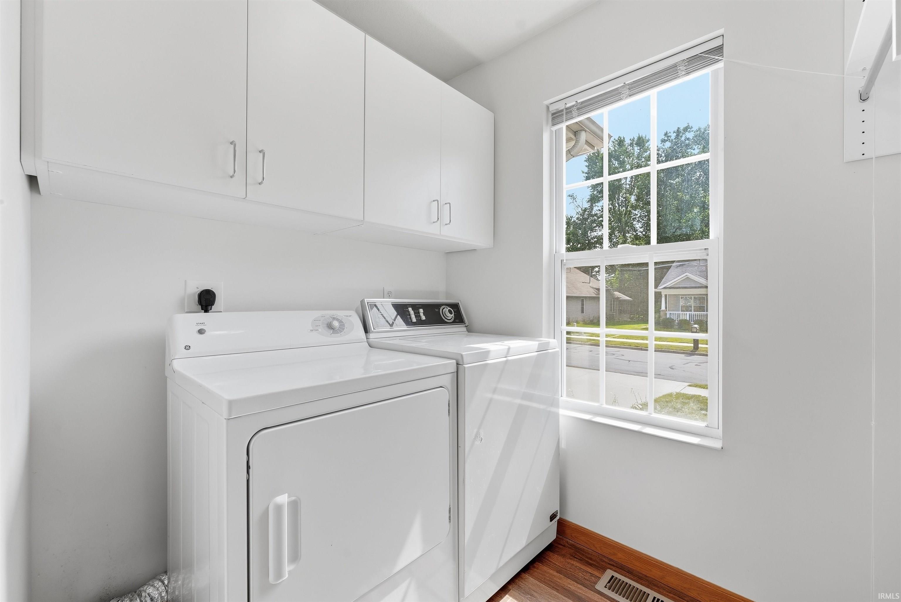 196 Beechnut Court Warsaw IN 46582