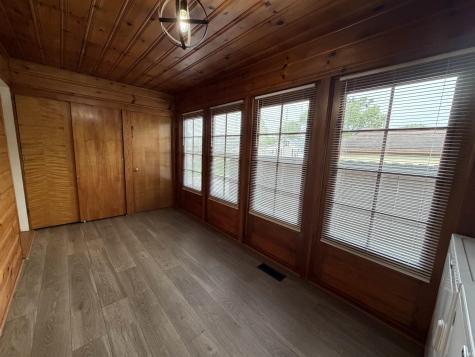 105 P Street Bedford IN 47421
