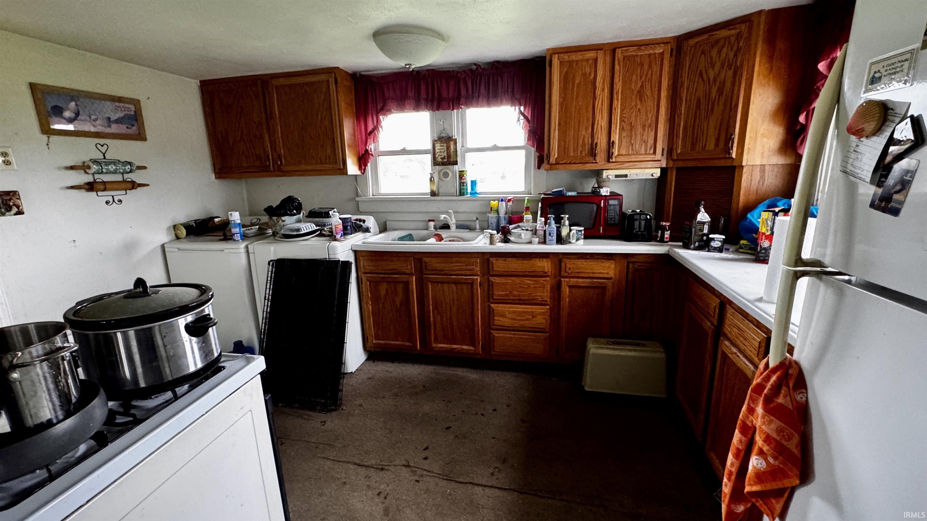14855 4th Road Plymouth IN 46563