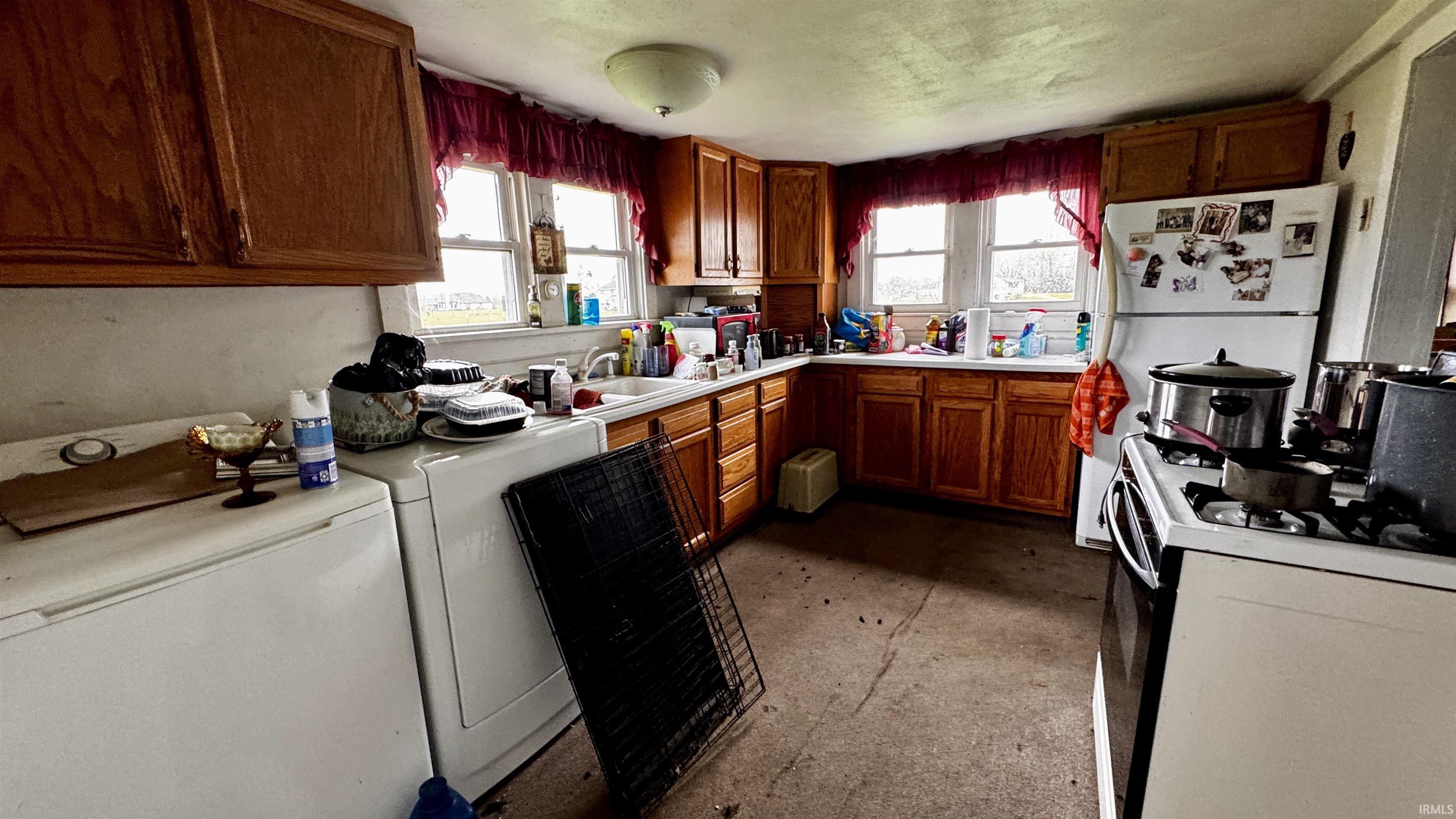 14855 4th Road Plymouth IN 46563