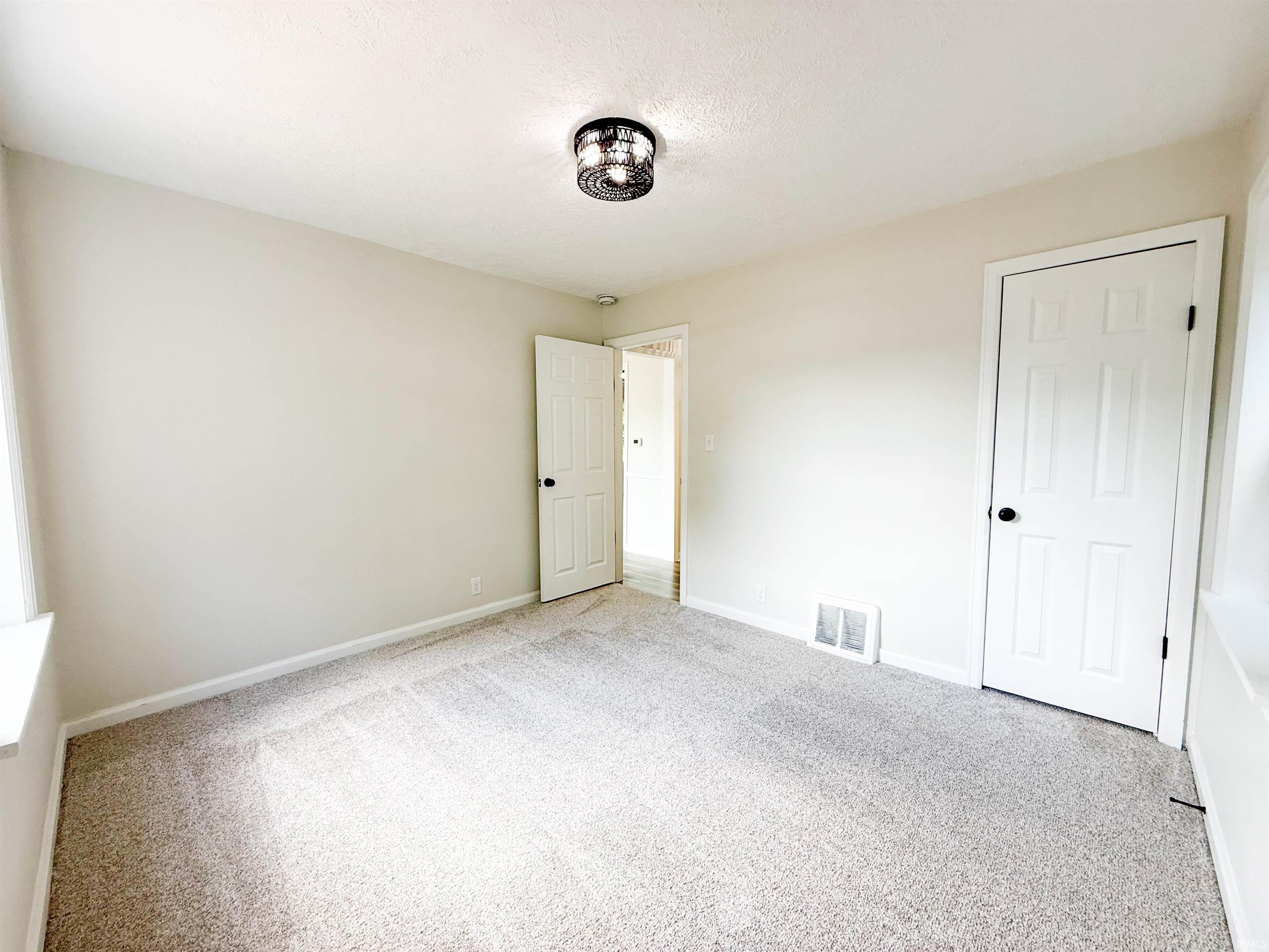 1621 Lincoln Way W Mishawaka IN 46544