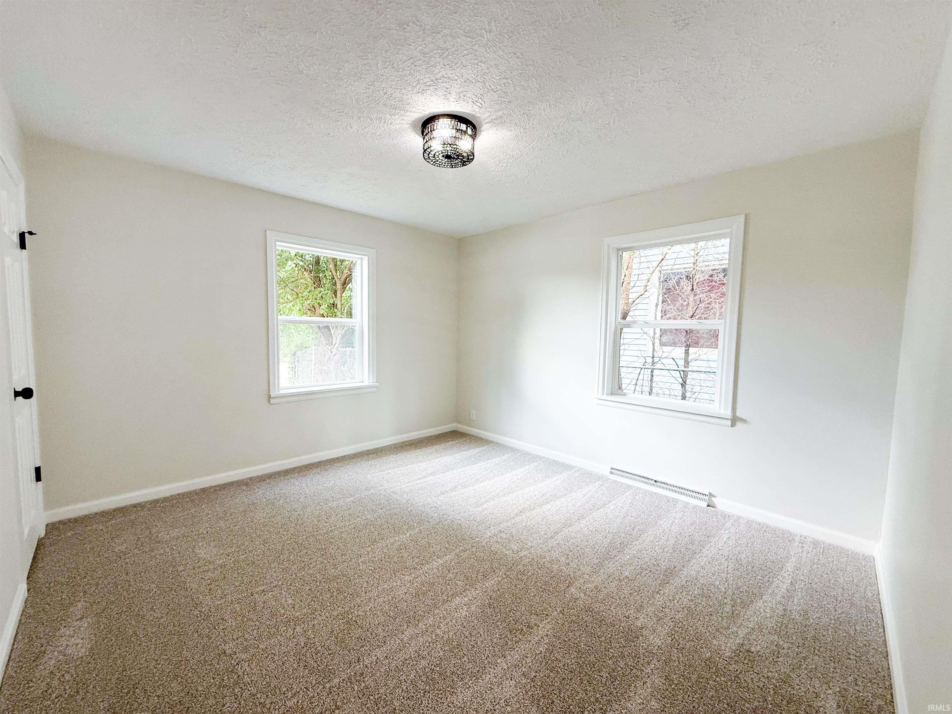 1621 Lincoln Way W Mishawaka IN 46544