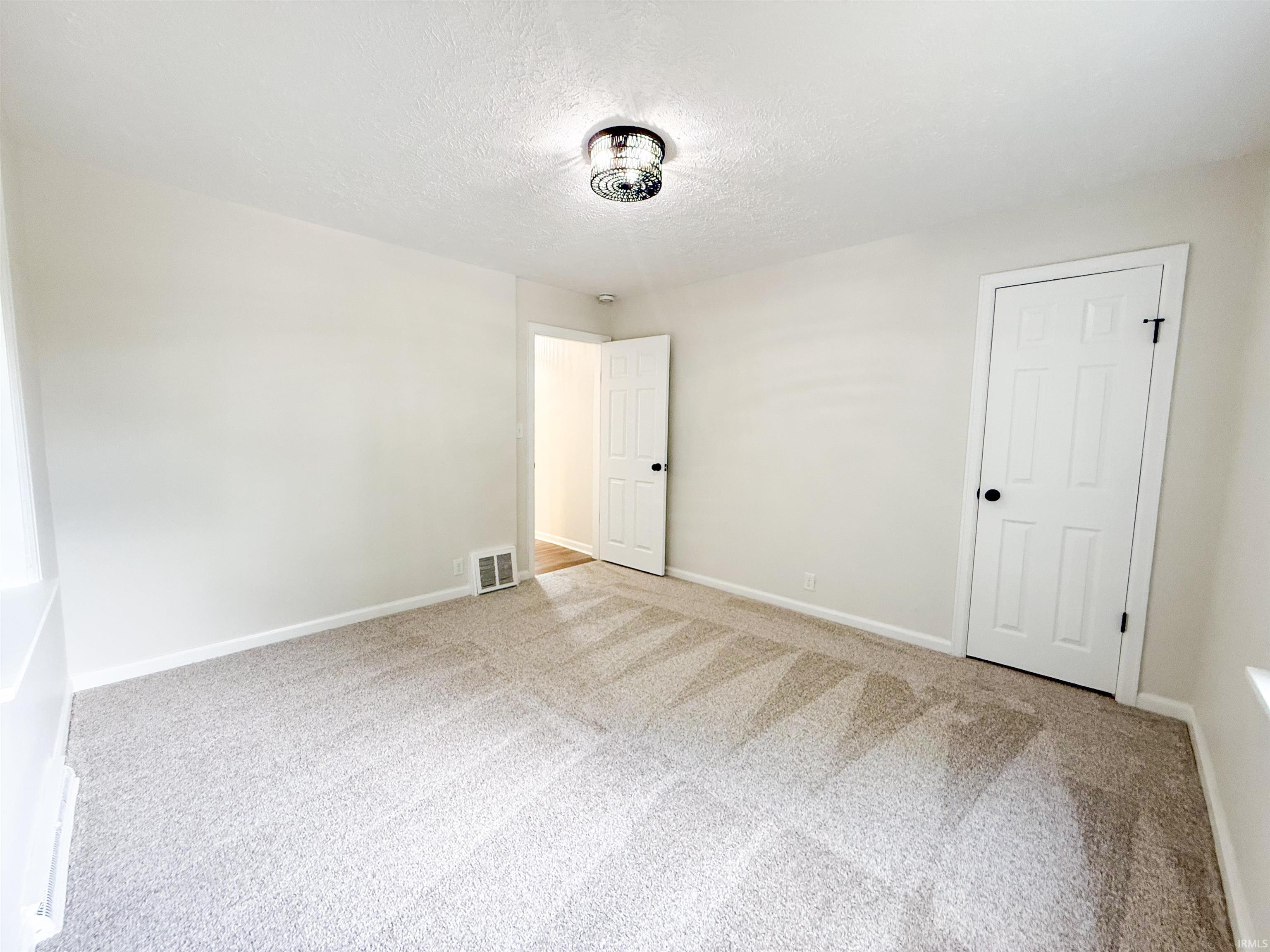 1621 Lincoln Way W Mishawaka IN 46544
