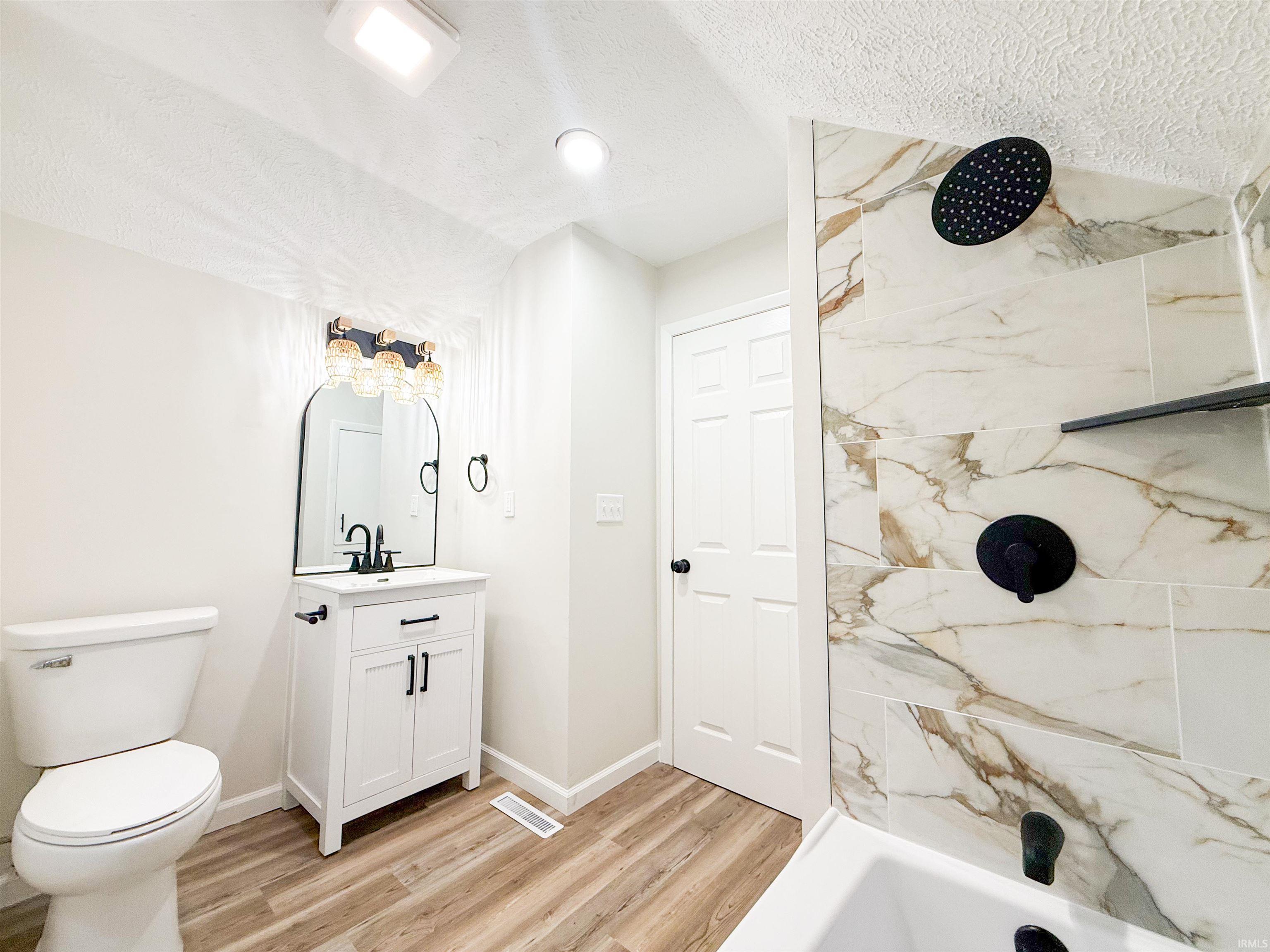 1621 Lincoln Way W Mishawaka IN 46544