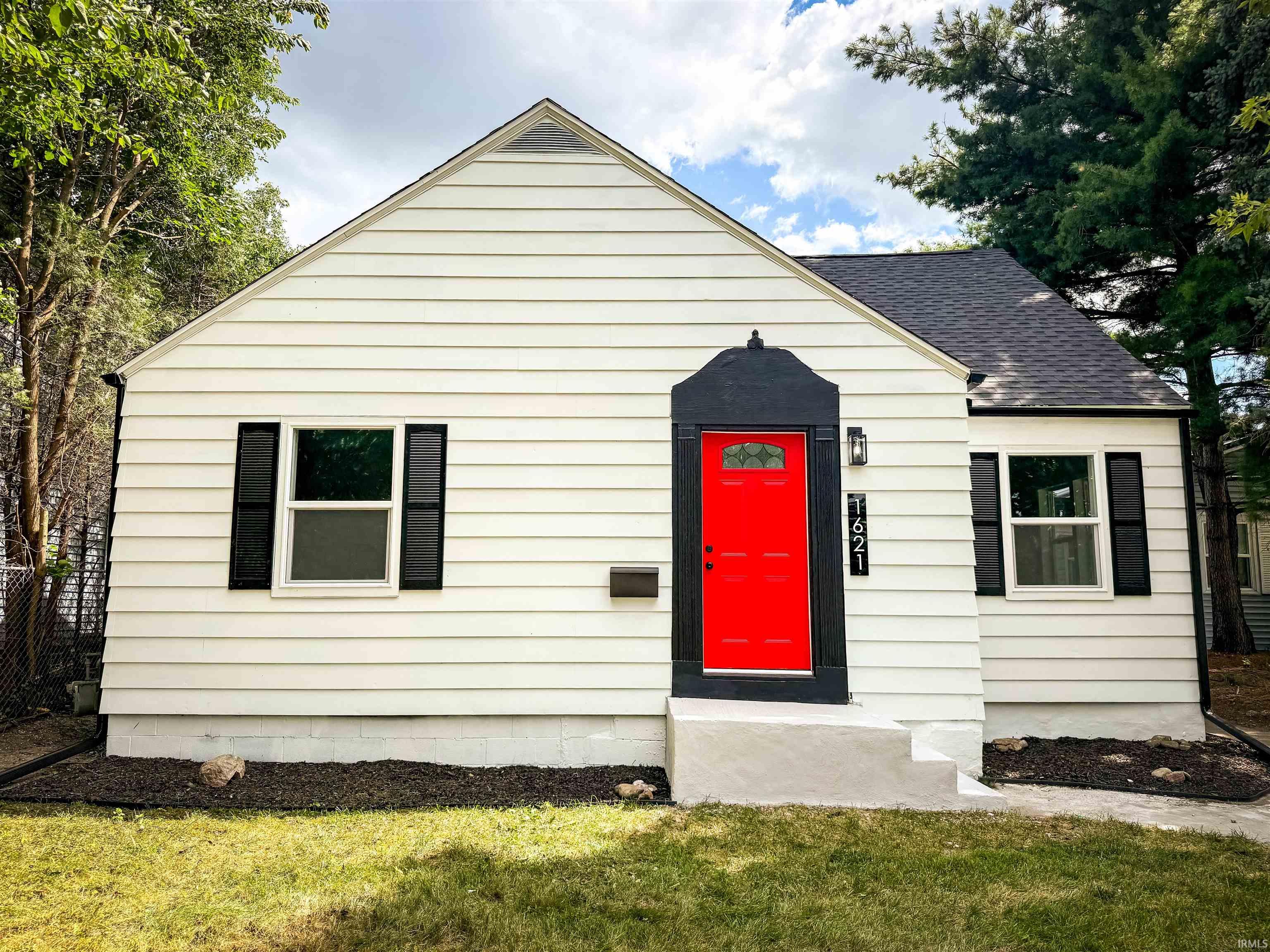 1621 Lincoln Way W Mishawaka IN 46544