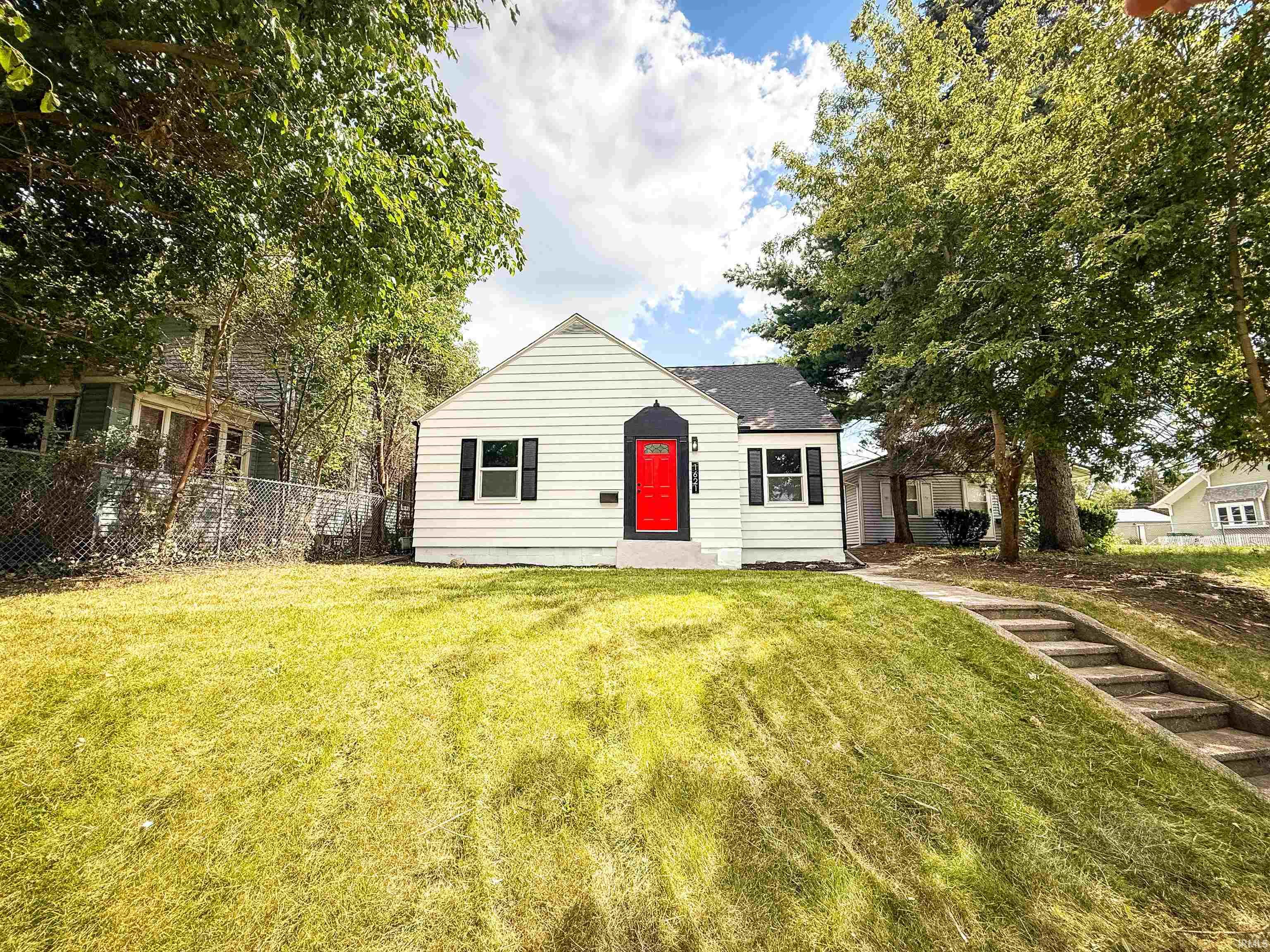 1621 Lincoln Way W Mishawaka IN 46544