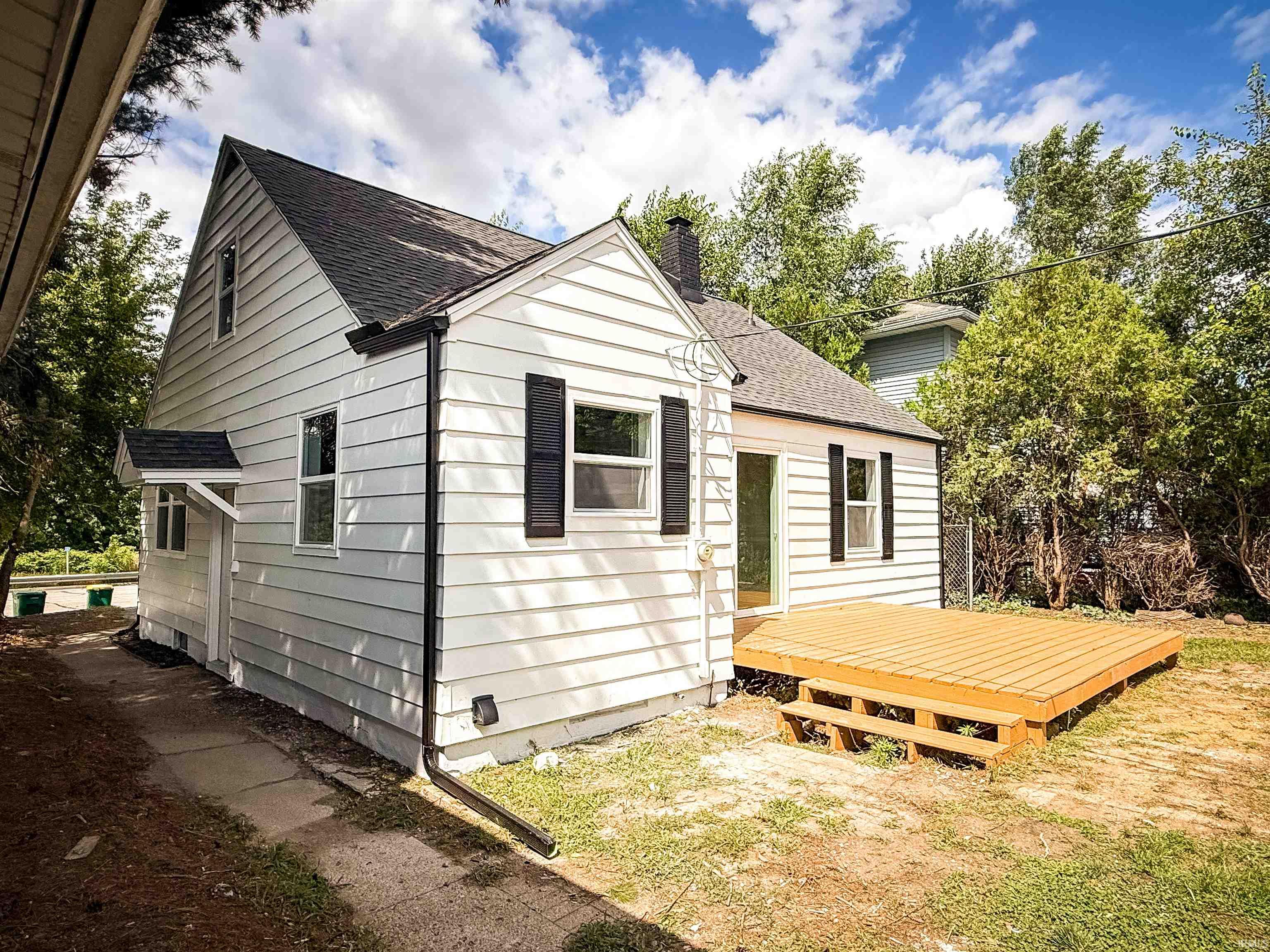 1621 Lincoln Way W Mishawaka IN 46544