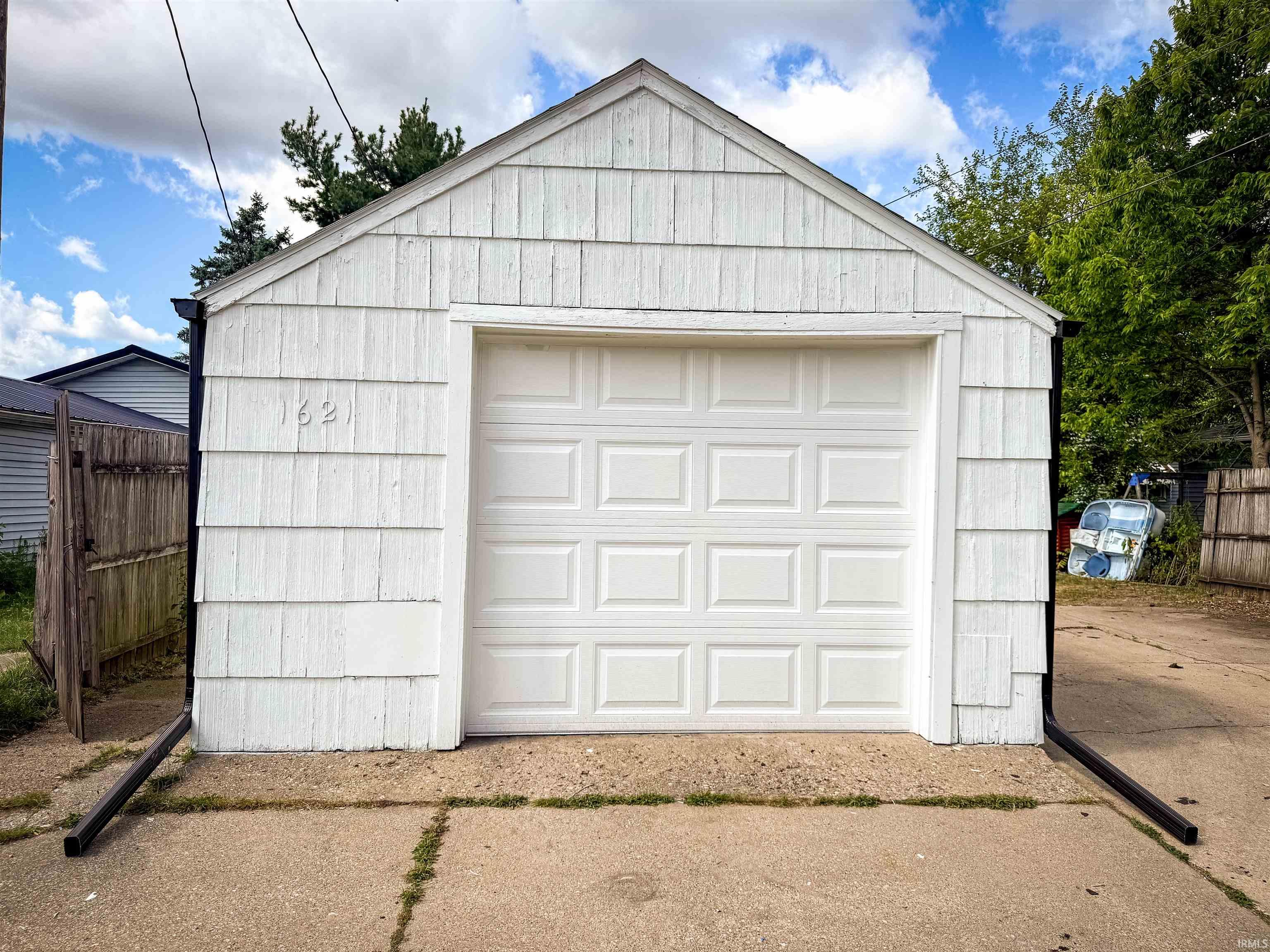 1621 Lincoln Way W Mishawaka IN 46544