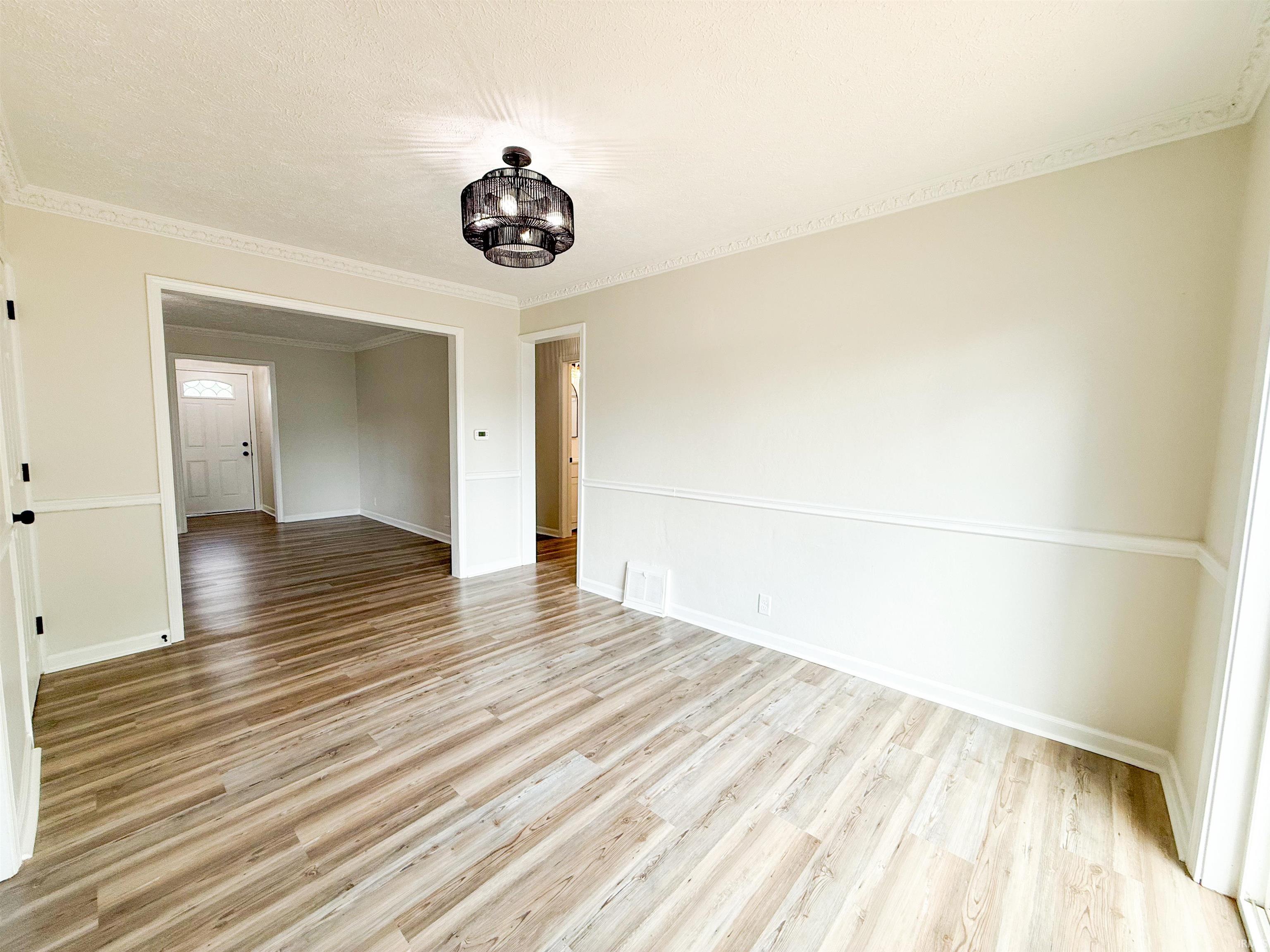 1621 Lincoln Way W Mishawaka IN 46544