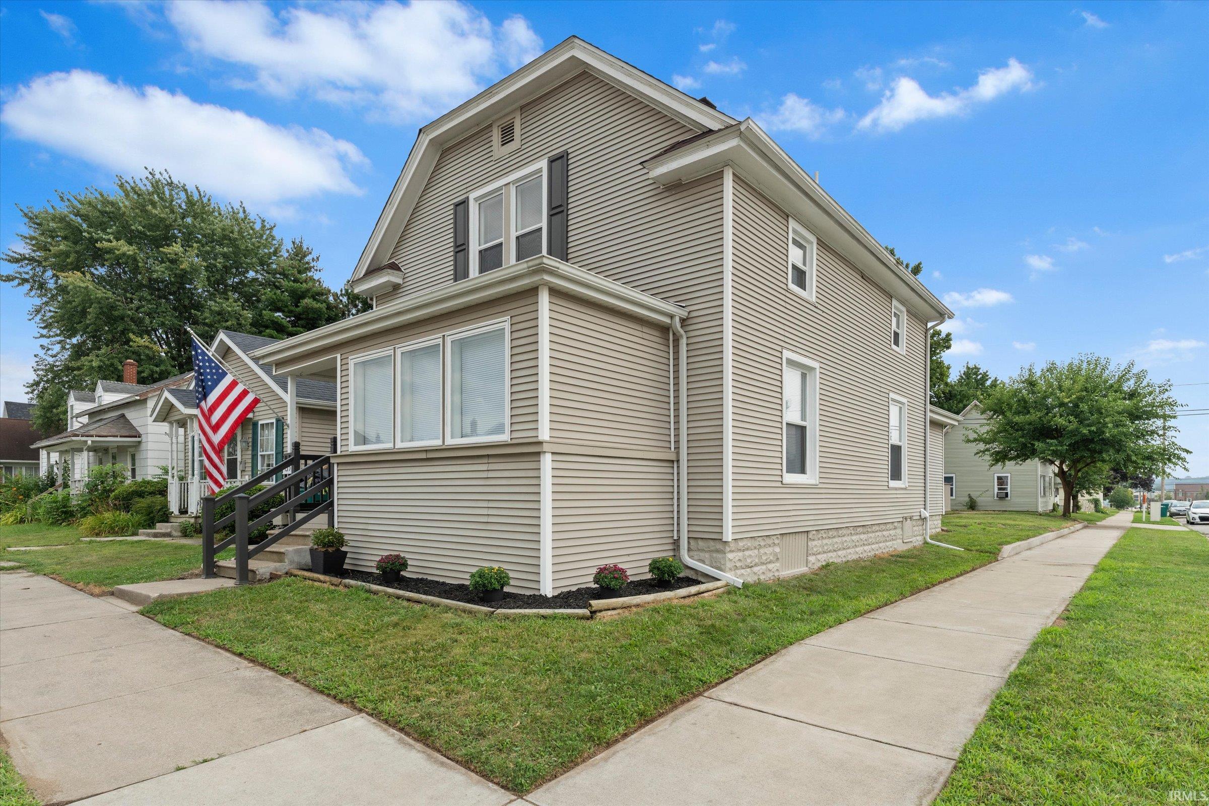 135 W Broadway Street Mishawaka IN 46545