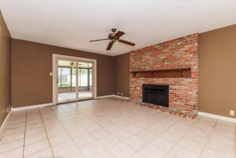 2509 W Riggin Road Muncie IN 47304