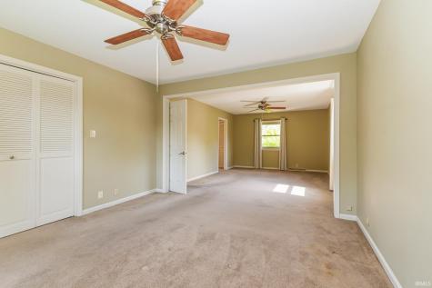 2509 W Riggin Road Muncie IN 47304