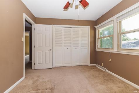 2509 W Riggin Road Muncie IN 47304