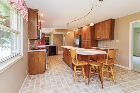 2509 W Riggin Road Muncie IN 47304