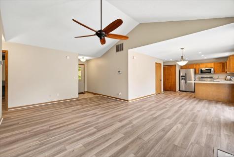 832 E Clover Drive Ellettsville IN 47429