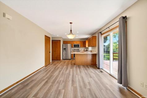 832 E Clover Drive Ellettsville IN 47429