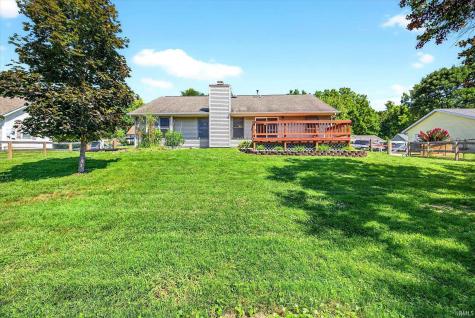 832 E Clover Drive Ellettsville IN 47429
