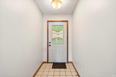 832 E Clover Drive Ellettsville IN 47429