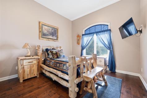10 Conner Drive Hartford City IN 47348