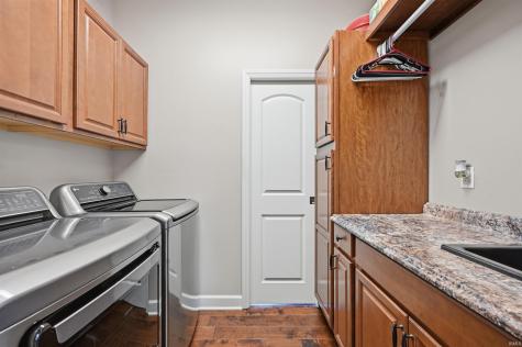 10 Conner Drive Hartford City IN 47348