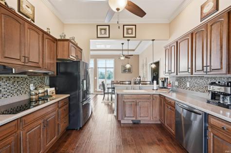 10 Conner Drive Hartford City IN 47348