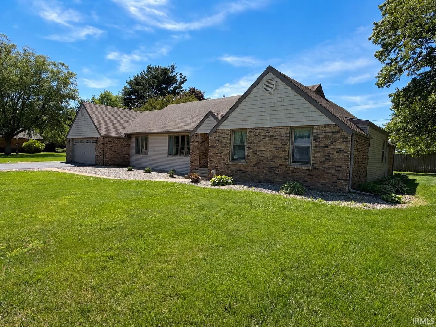 3321 Gregory Farm Village Drive Rochester IN 46975