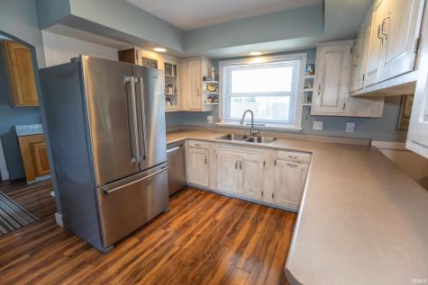 3321 Gregory Farm Village Drive Rochester IN 46975