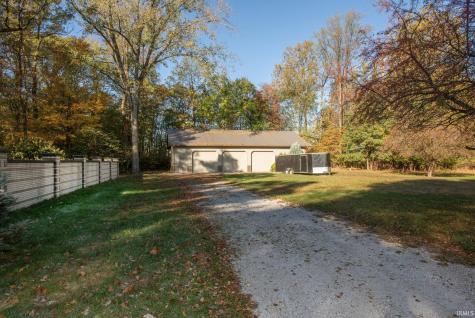 1351 E 250 S Winamac IN 46996