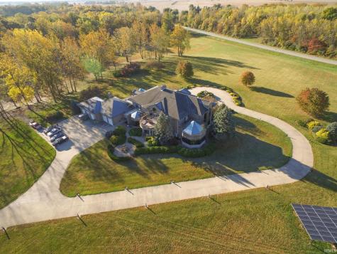 1351 E 250 S Winamac IN 46996