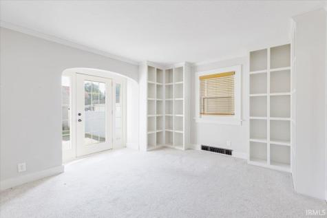 1361 Poplar Street Huntington IN 46750