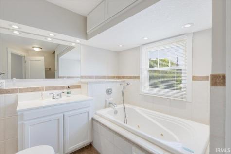 1361 Poplar Street Huntington IN 46750