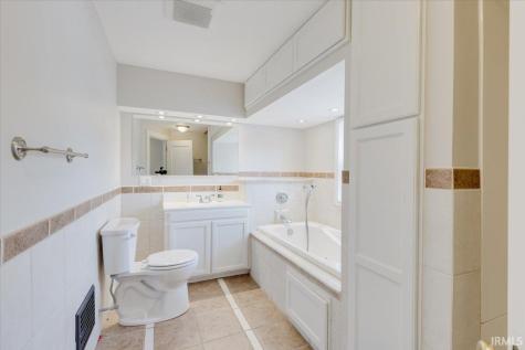 1361 Poplar Street Huntington IN 46750