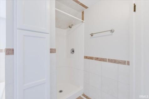 1361 Poplar Street Huntington IN 46750