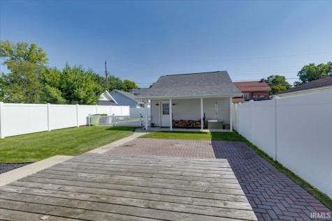 1361 Poplar Street Huntington IN 46750