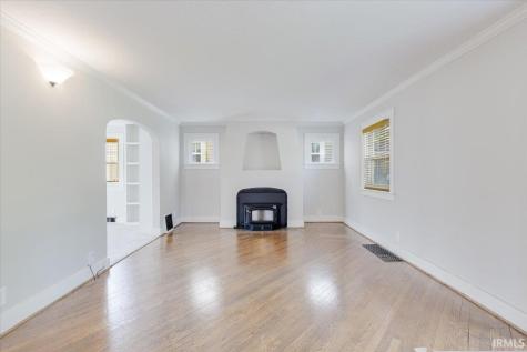 1361 Poplar Street Huntington IN 46750