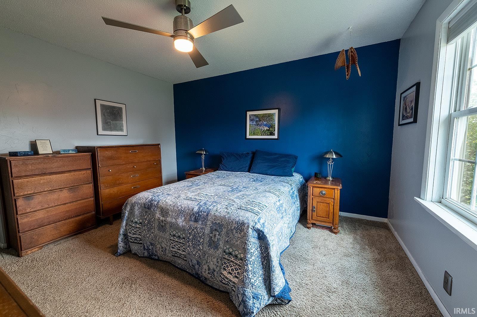 1317 Hartzler Street Warsaw IN 46580