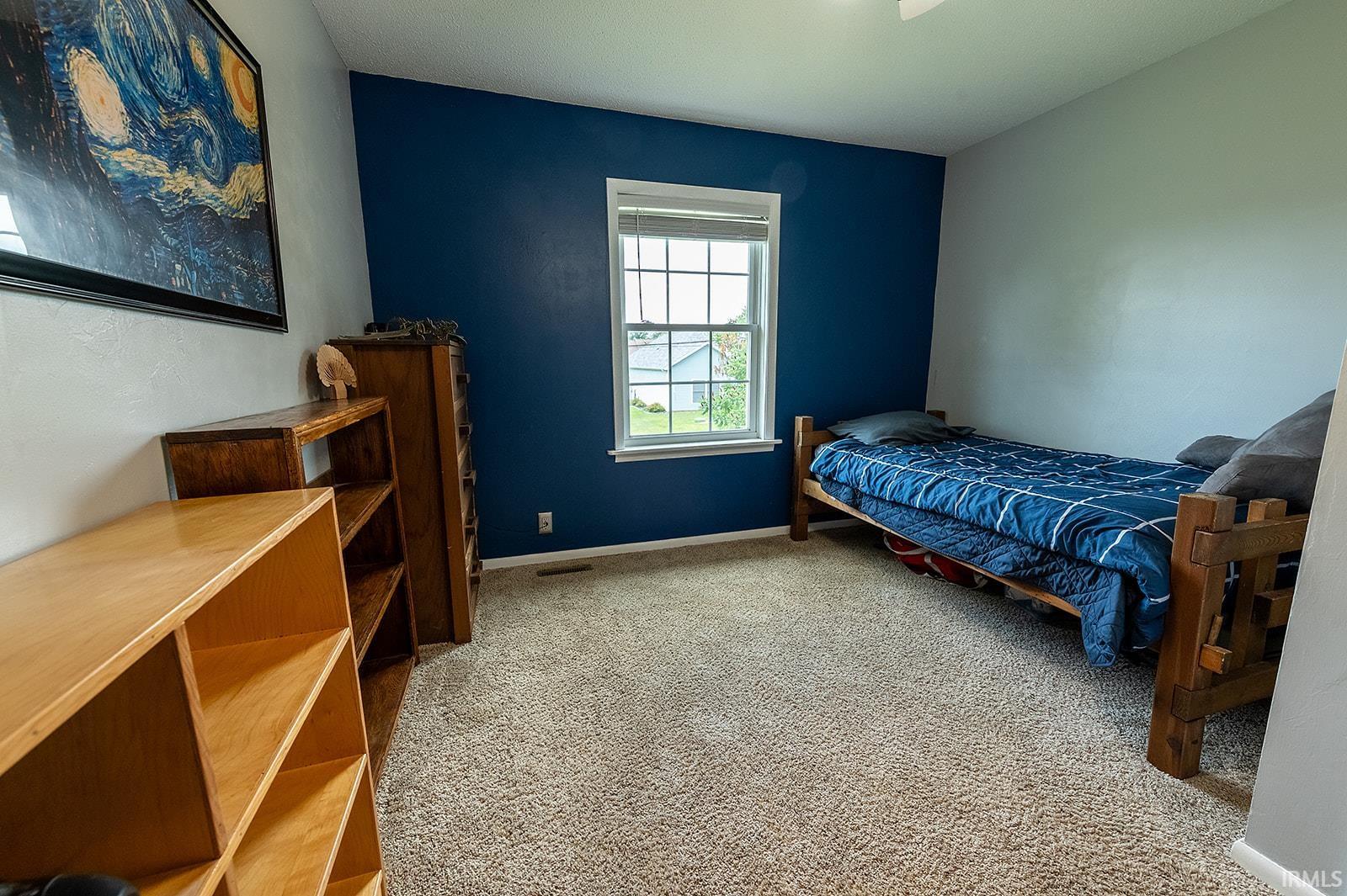 1317 Hartzler Street Warsaw IN 46580