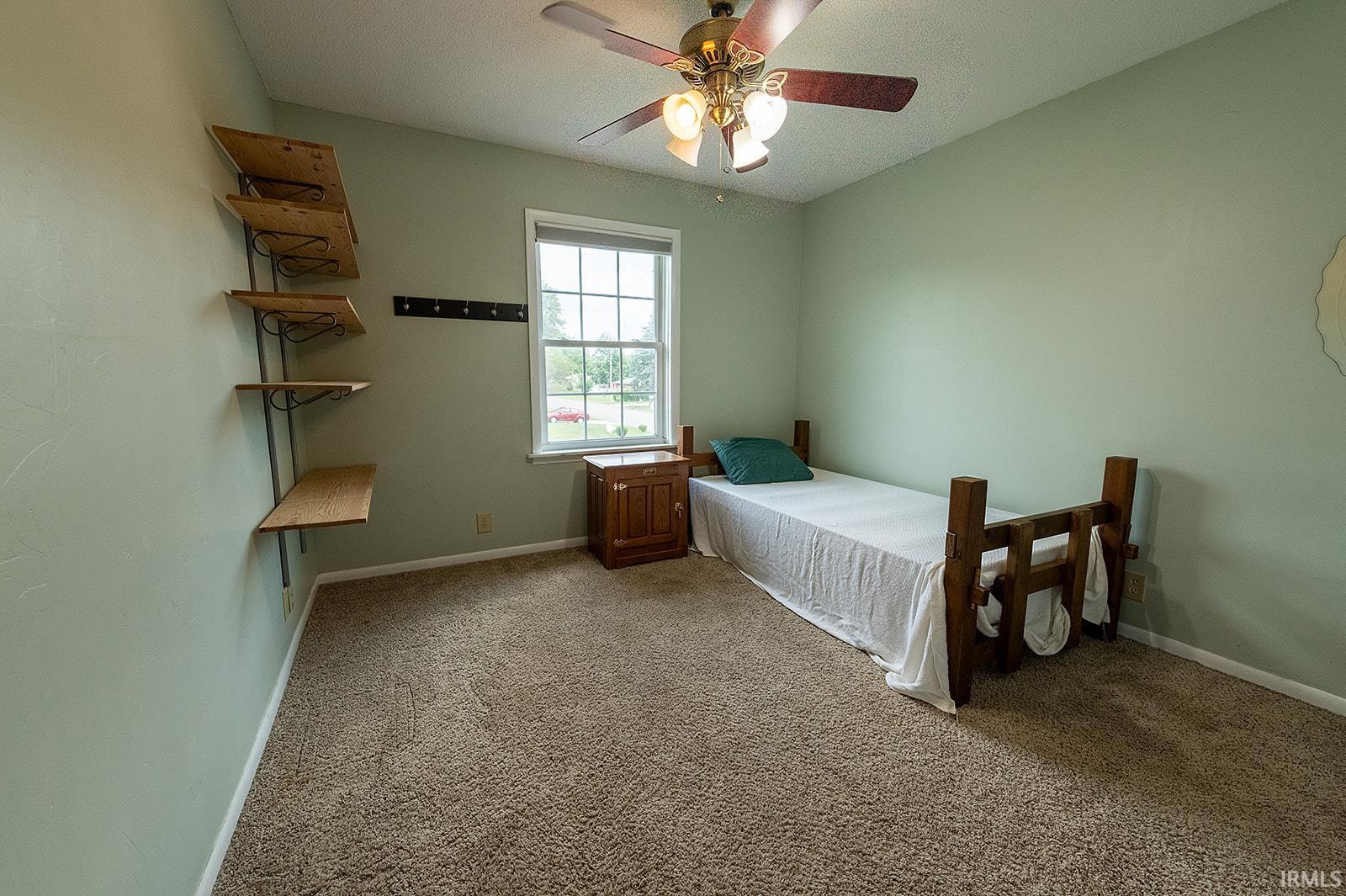 1317 Hartzler Street Warsaw IN 46580