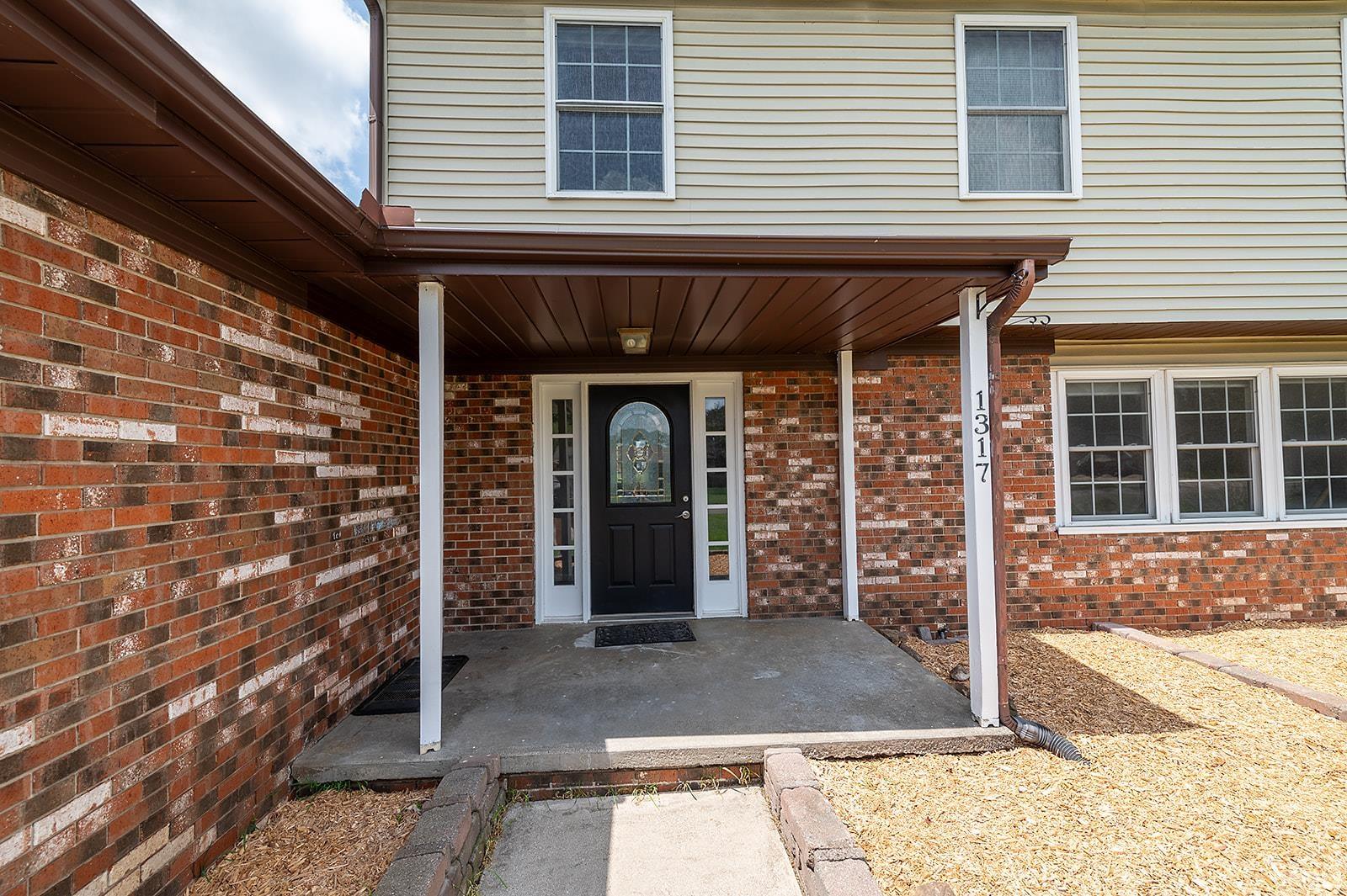 1317 Hartzler Street Warsaw IN 46580