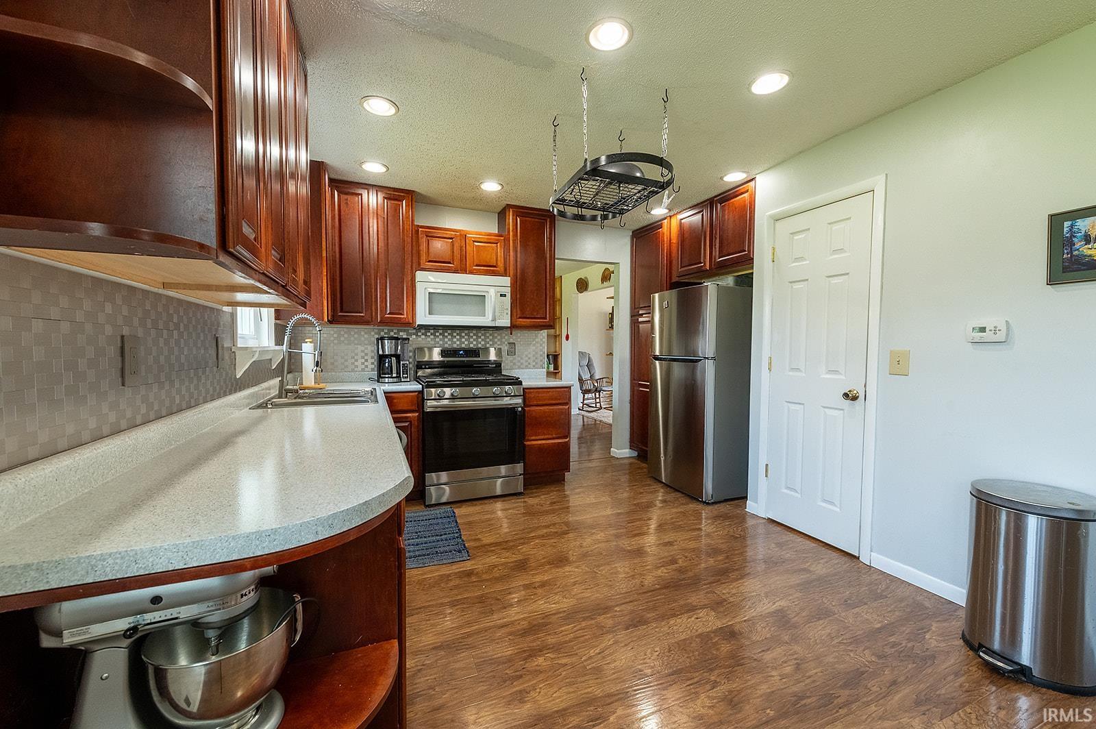1317 Hartzler Street Warsaw IN 46580
